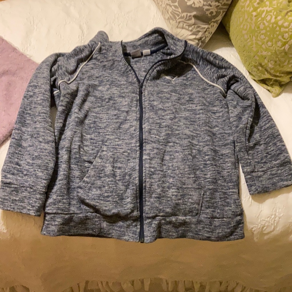 Girls Puma Zip Up Jacket! Xl (16)